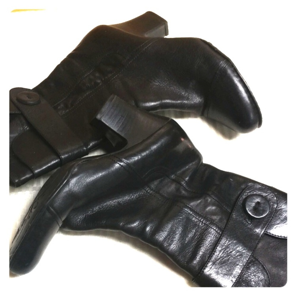 Born Black Leather Boots
